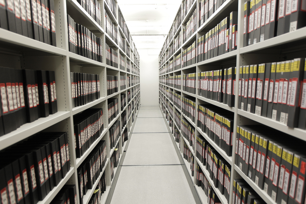 Video tape archive storage
