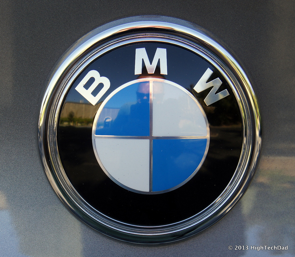BMW Emblem - 2013 BMW X5 xdrive 35i