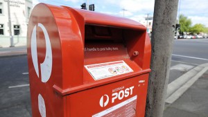 australia-post-letter-box