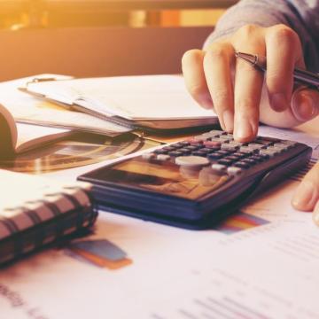 Councils failing to act on biggest risks: report