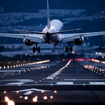 Time to review airport security, expert says