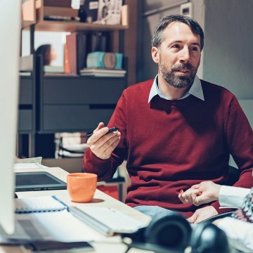 Research freedom ‘undermined’ by government contracts