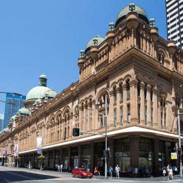 ‘Ticking time bomb’ fire risk for 340 Sydney buildings