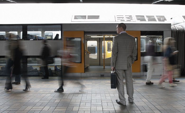NSW trains fail to hit punctuality targets