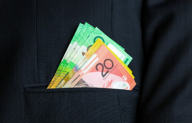 Govt weighs capping pay for general managers