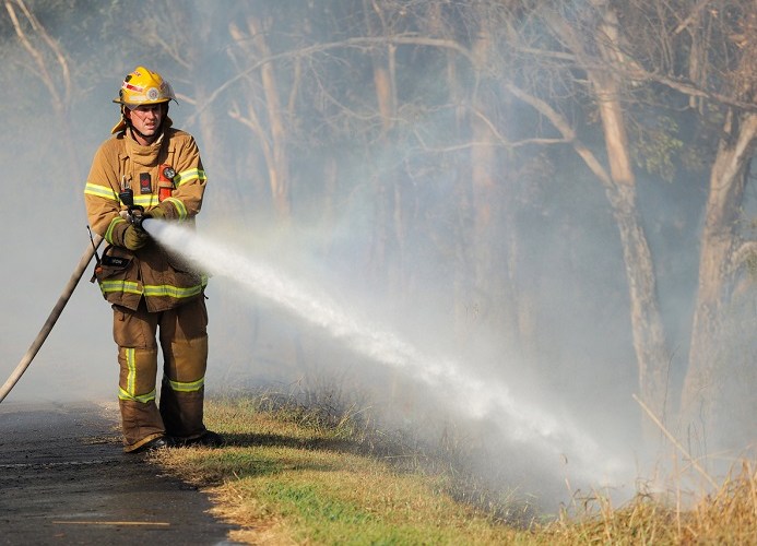 New tool to help firefighters predict spread of bushfires
