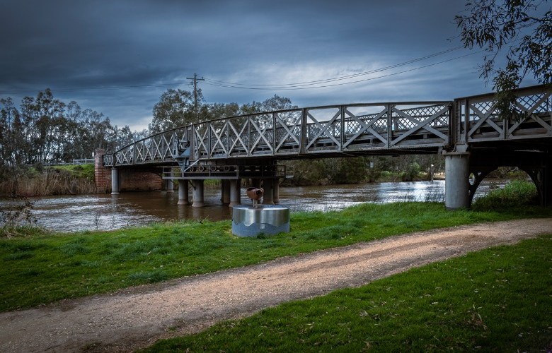 Failed remote bridge monitoring venture cost Vic govt $20.4m