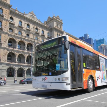 Vic Gov: women bus drivers wanted