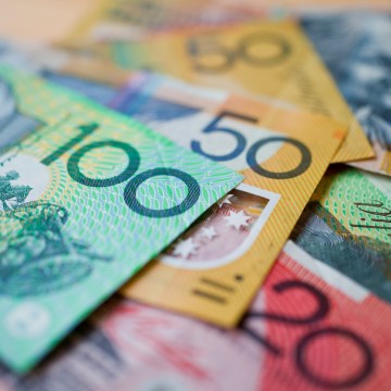 Government urged to fix councils’ cash crisis