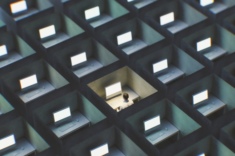 Agency silos barriers to government efficiency