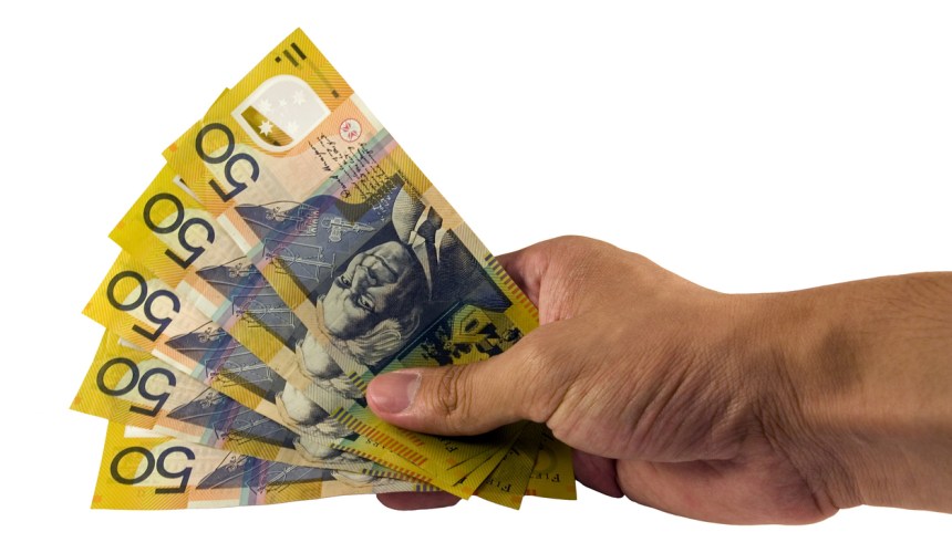 Queensland strikes public sector pay agreements